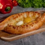 Хачапури "лодочка", с яйцом